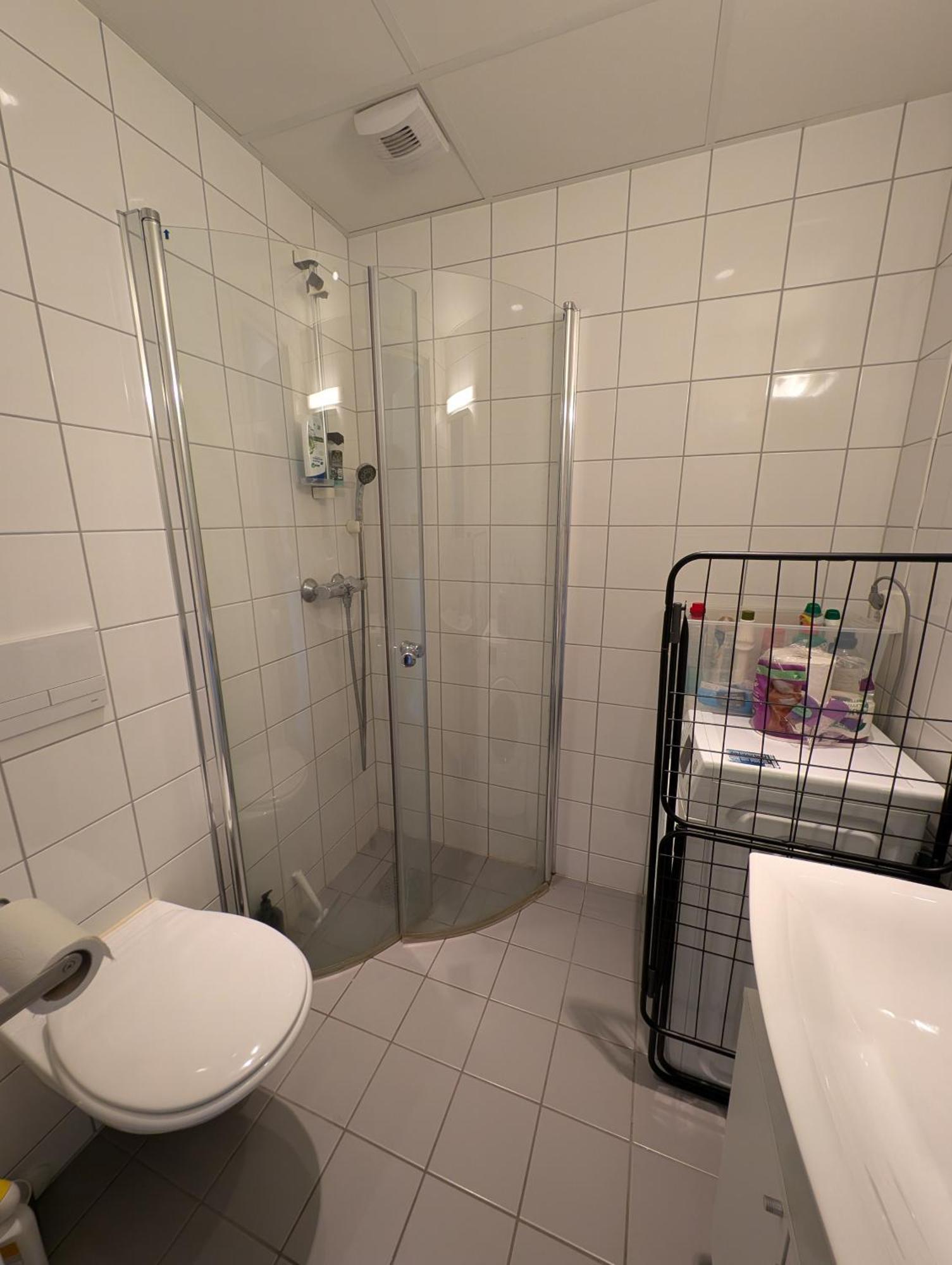 Spacious And Cozy Study Apartment With Balcony Oslo Esterno foto