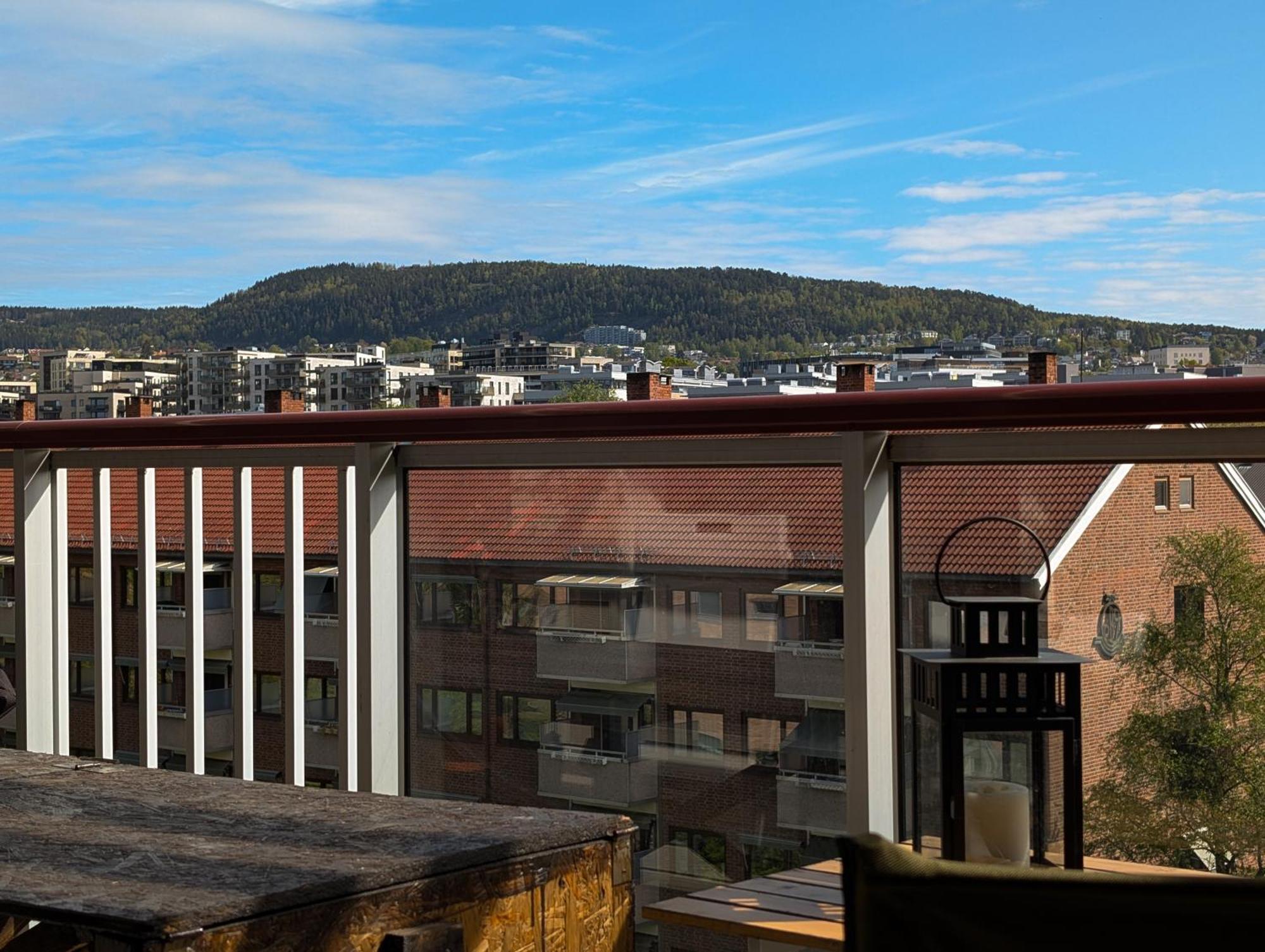 Spacious And Cozy Study Apartment With Balcony Oslo Esterno foto